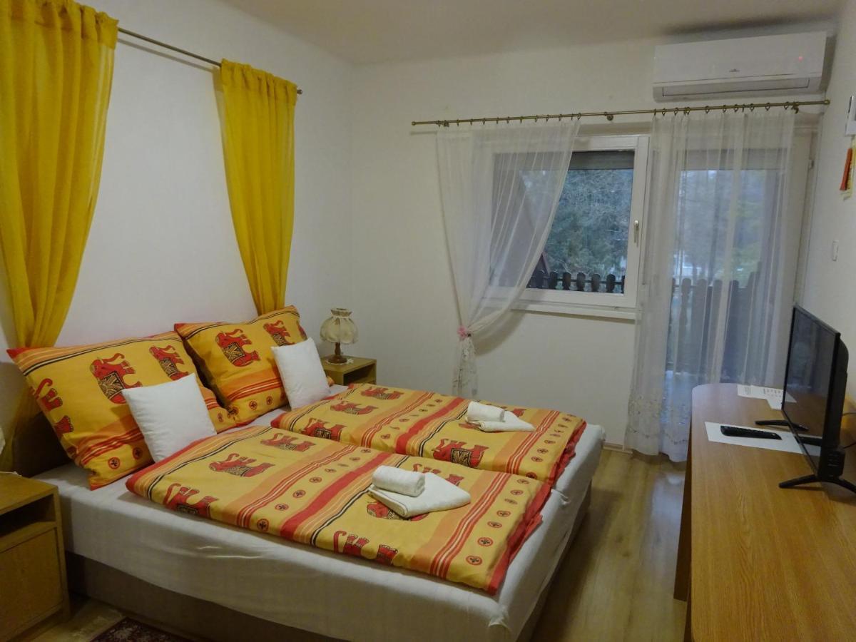 Era Apartman Harkány Exterior foto